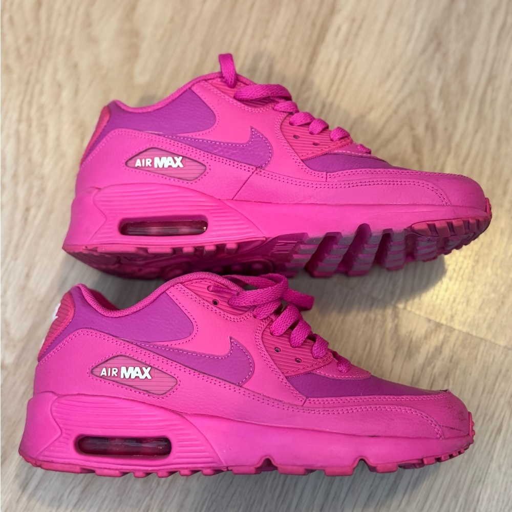 Nike Air Max Women's Sneakers - Pink